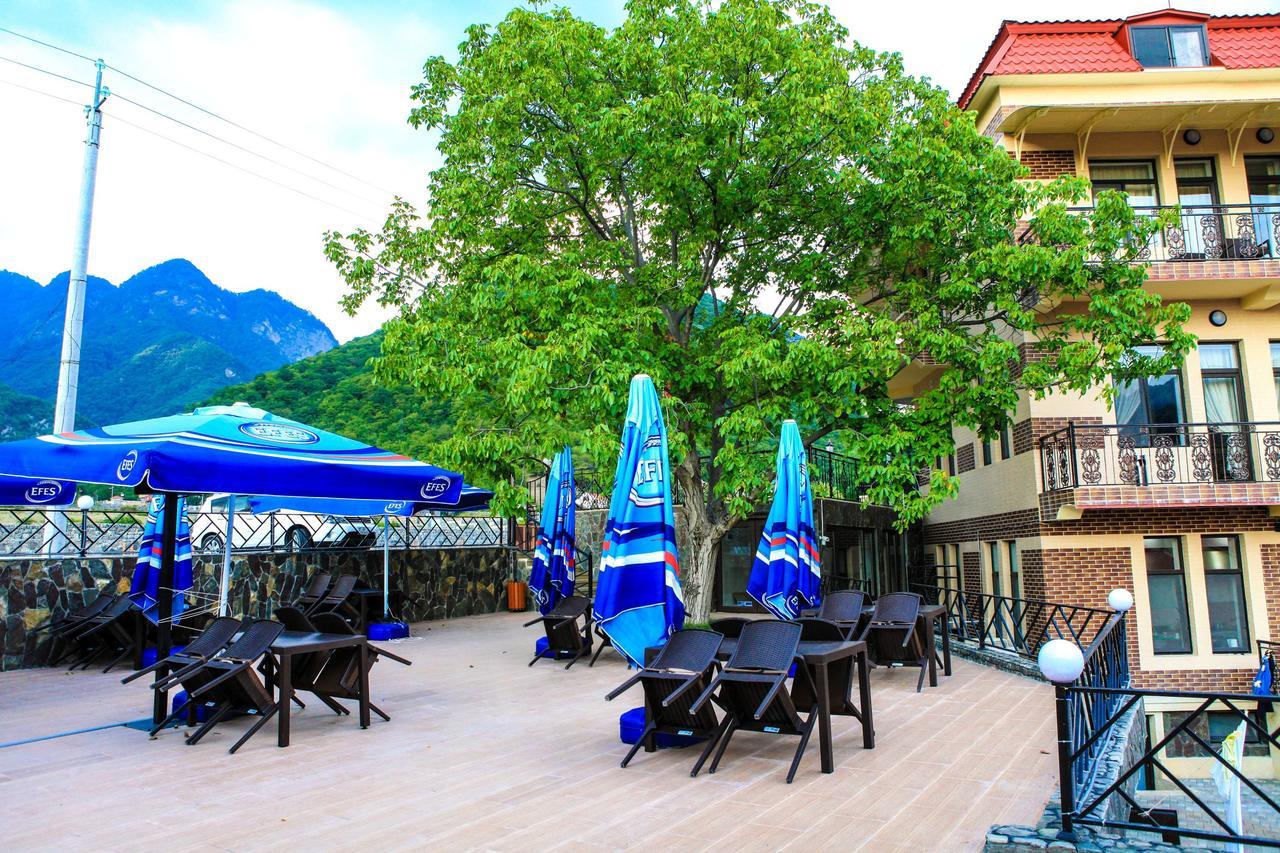 קאק Bergs Otel And Restaurant מראה חיצוני תמונה