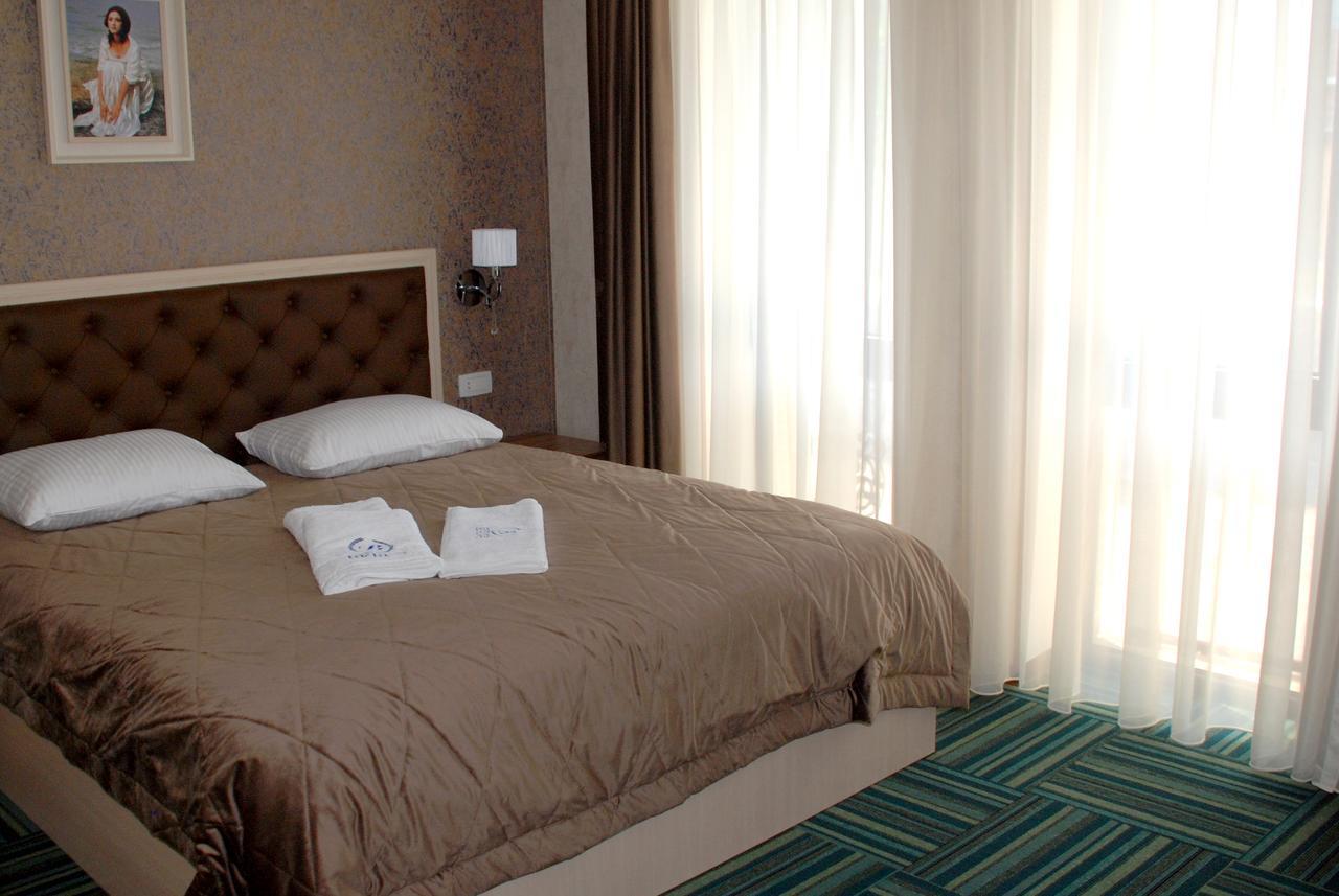 קאק Bergs Otel And Restaurant מראה חיצוני תמונה
